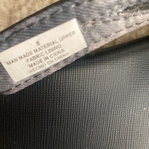 Flojos Flip Flops size 8 - Picture 4 of 4